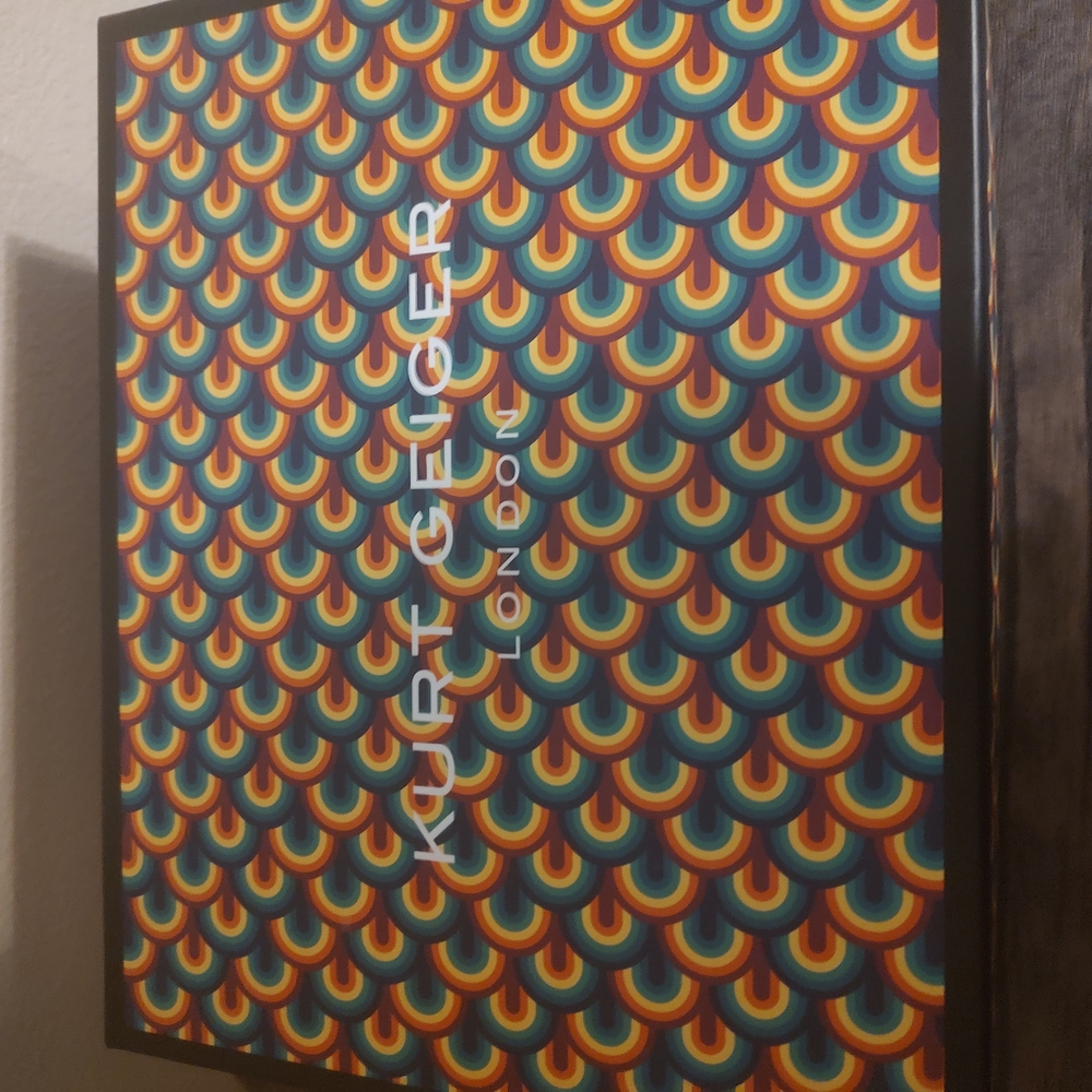 Kurt Geiger London Multicolor Patterned Box